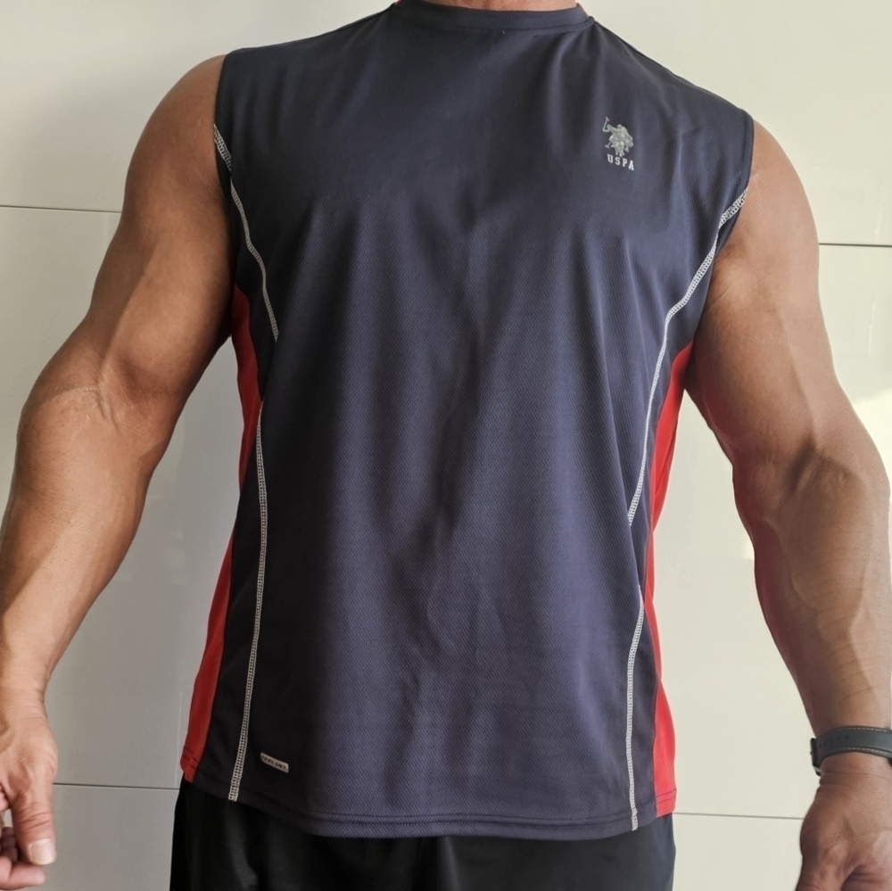 ✨ 3/$10✨ Men's Sleeveless Tank top